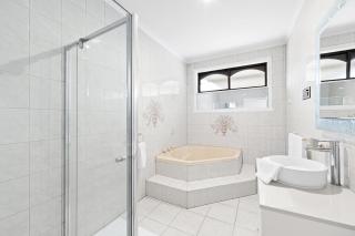 Home Away From Home - Braybrook - 2
