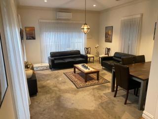 Bella Casa Geelong - Lovely Banks - 3