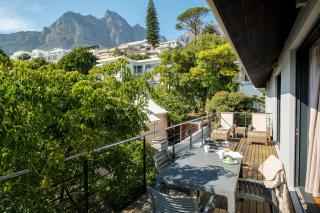 Camps Bay 4bed Villa w Pool Luxe on Central - 7