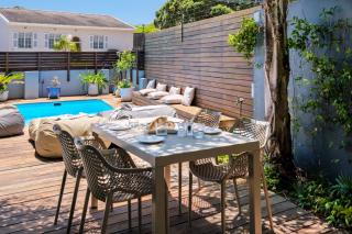 Camps Bay 4bed Villa w Pool Luxe on Central - 4