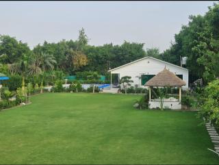 Shree Krishna Dham 3BHK Villa with Private Pool and Lush Garden in Noida sector 135 - Noida - 1