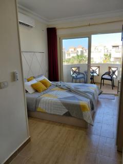 Stella Heights Villa King - next to Marassi - 8