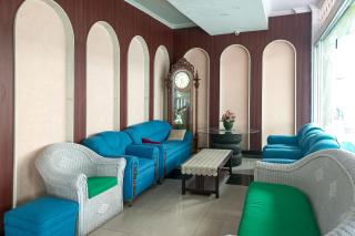 RedDoorz Hotel Baaraka near Living World - Pekanbaru - 8