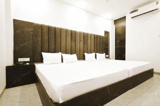 Madstays - Hari Pathak Chowk near Mahakal Mandir - Ujjain - 9