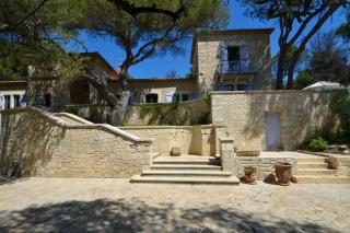 Magnifique Bastide Provençale avec piscine entièrement privatisée - Beaucaire - 0
