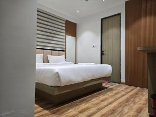 Hotel priyansh - Ujjain - 2