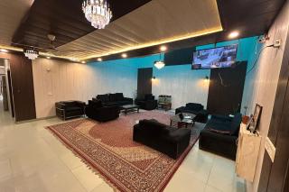 Hotel B K House - Noida - 3
