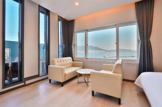 Changwon Jinhae Hotel 701 - Kyŏnghwa-dong - 4