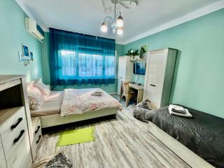 Sea Breeze - Super Center - Burgas - 0