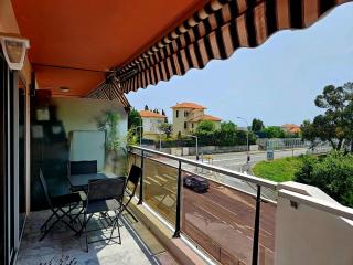 T2 Vue Mer avec Grande Terrasse & Parking 4 min Plage - SpiritofFamily06 - Cagnes-sur-Mer - 1