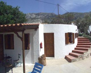 Haus in Privatgrundstück bei Amaniou - Páloi - 0