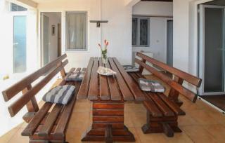 Four Bedroom Cozy Apartment In Milna - Milna - 2
