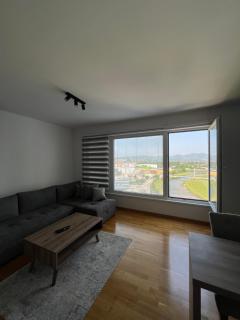 Ilidža Tower Sapphire Suites - Sarajevo - 7
