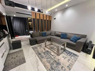 Modern studio in courtyard Beverly Hills - Sheikh Zayed - 0