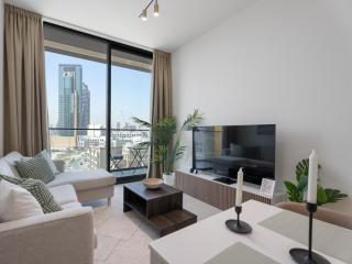 Luxe Escape - Stylish 1BR in Binghatti Venus-05 - 9