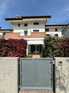 LAGUNA VILLAGE B2 Oasi ad Eraclea con piscina e giardino privato - Eraclea Mare - 3