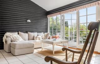 Cozy Home In Dronningmølle With Wifi - Dronningmølle - 5