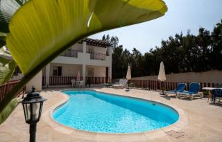 Stylish Apartment with Pool, Sea Views, Fast WiFi and Blacony - Peyia - 8