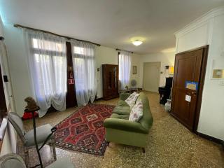 Ritz Lions Venice Guest House - Venice - 9