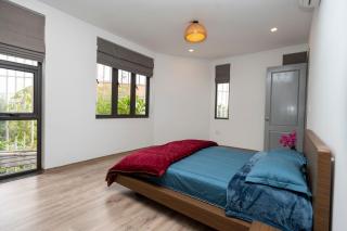 Cozy Embassy Garden - An Dương - 1