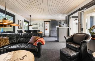 Awesome Home In Tarm With Wifi - 7