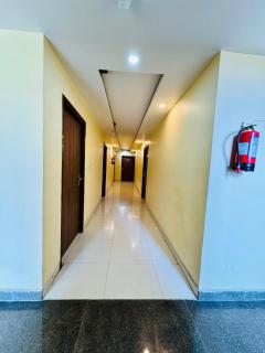 Hotel Vistara Inn - Jāmb - 1