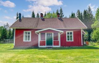 3 Bedroom Pet Friendly Home In Grimsås - Grimsås - 1