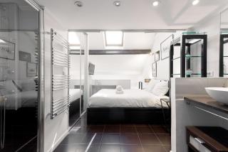 Rue Lafontaine by Halldis - Cannes - 6