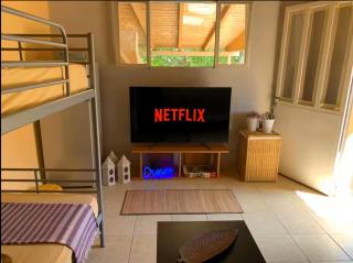 Daydream Nature House Hot Tub & Cinema Experience - - 3
