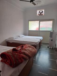 Narmada Guest House - Indore - 2