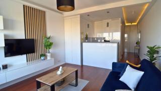 Qbik Superior Skyline Studio by BookingHost - 5