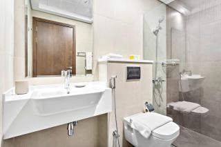 Silkhaus furnished studio in Art Gardens with pool access - Dubai - 1