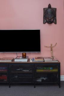 Coral Atelier - Bright Artistic Hideaway in the CBD - 3