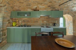 Tholopotami Stone House - - 6