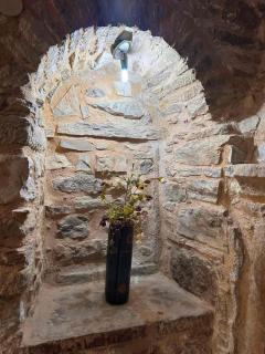 Tholopotami Stone House - 1