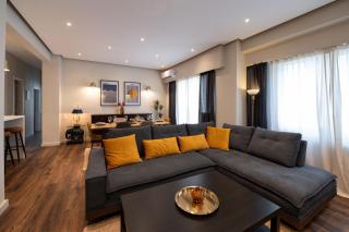 Siga-Siga Luxury Acropolis Apt - 4