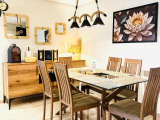 Centre-ville de Tanger, Appartement familial, 2 chambres, Proche mer, Face TGV, Parking privé, IPTV, AC, WIFI - 8
