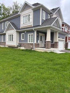 Whole House 4 Bedrooms 6 beds 3 bath family friendly Quite and relaxation area - Gravenhurst - 0
