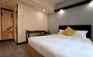 The Imperial Hotel - 3