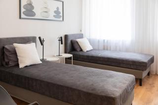 Modern 2BR Apartment in City Center Renovated in 2025 - Riga - 6