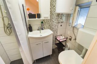 Private Stone Cottage with Garden and BBQ - Gornji Proložac - 7
