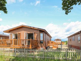 Oak Tree Holiday Lodge - Stowmarket - 0
