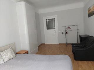 Lovely & sunny 2 rooms Free street parking - Riga - 6