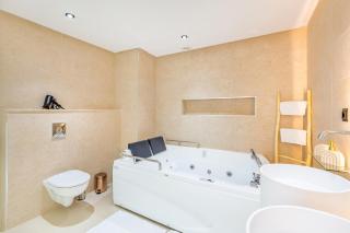 Duplex Confort, Jacuzzi à 5min de Majorelle&Médina - Marrakesh - 1