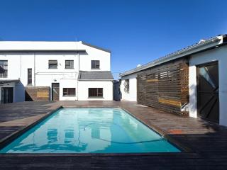 Amherst House - East London - 5