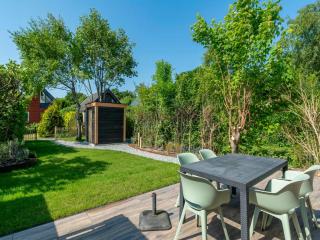 Family Home near Dunes and Beach - Sint Maartensvlotbrug - 5