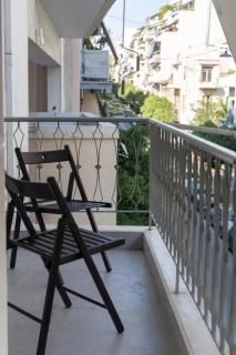 Fresh 2 bdrm Apt in Koukaki - Atene - 2