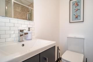 Penthouse City Centre Apartment - Royal Tunbridge Wells - 3