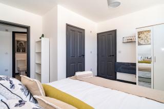 Penthouse City Centre Apartment - Royal Tunbridge Wells - 1