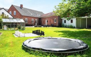 Large Activity House With Free Access To A Water Park And Bowling - - 0
